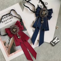 Papillon con strass Foto di laurea da donna Studente Uniforme scolastica Cravatta Nastro Dolce letterario e arte Plaid Papillon Colletto Fiore