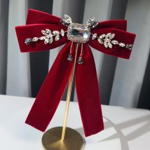 Hochwertige Samt-Fliege, britischer Strass-Bowknot-Brosche, Hemdkragen-Anstecknadeln, luxuriöse Broschen für Damen- und Herren-Accessoires