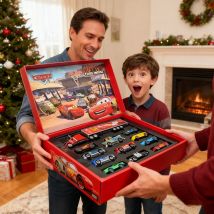 12 pezzi Disney Pixar Cars confezione regalo in metallo pressofuso fulmine McQueen modello di auto giocattolo Jackson zio camion ragazzo giocattoli di compleanno