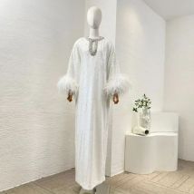 Weiße Diamanten für Damen, gerüscht, hochwertig, neuer Modestil, elegante Falten, Federn, lockere Maxikleider für Party 2025,