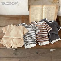 Koreanische Version Sommer Kinder Baby Mädchen Jungen Kurzarm Gestreiften Top Tees + shorts Hosen Infant Nette Reine Baumwolle Kleidung set