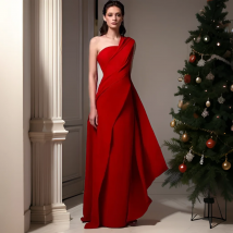 Eleganti abiti da sera rossi a-line, una spalla, abito da ballo asimmetrico al collo, lunghezza del pavimento del cocktail di gala, abito da festa dell'arabia sauditaEleganti abiti da sera rossi a