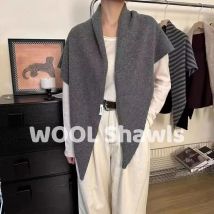 Neck 2025 NEW Knitted Scarf Women Winter Warm Scarves Bright  stripe Design Thickened Shawl Soft Triangle Pashmina