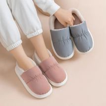 Baumwoll pantoffeln für Frauen im Winter können draußen mit Plüsch isolierung, dickem Boden, wasserdichtem und rutsch festem Taschen absatz getragen werden