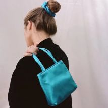 Frauen Tasche Seide-wie 2025, Neue Frühling Sommer Koreanische Einfache Feste Geldbörsen und Handtaschen Mädchen Taschen