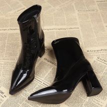Braune Stiefel für Damen, runde Zehenpartie, Blockabsatz, Chelsea-Stiefel, schwarze Slip-On-Stiefeletten aus Lackleder, bequeme rutschfeste Schuhe