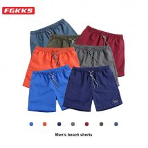 Fgkks lässige Shorts Sommer neue einfarbige atmungsaktive schweiß absorbierende Shorts hochwertige Design-Trend Mode Shorts Männer