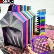 Das neue multifunktionale DIY-Diamantmalchtablett verfügt über einen Y-förmigen Einsatz, einen halboffen Deckel und eine Gitterdesignwerkzeuge