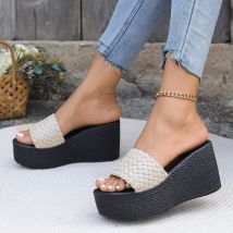 2025 Sommer runde Zehen lässig und bequem Fischmaul Keil Plateauschuhe einfarbig Mode sexy Damensandalen