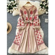 Bohemian Retro Ethnischen Stil Kleid frauen Frühling Herbst Bestickte Spitze Up Laterne Ärmeln Taille Cinching Langes Kleid A153