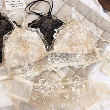2-teiliges sexy Spitzen-Blumen-Stickerei-Unterwäsche-Set für Damen, ultradünnes BH-Set, kabelloser Komfort-Büstenhalter, japanische Intimwäsche