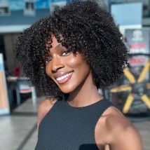 Afro Kinky Curly Perücken Echthaar Kurze lockige Bob Echthaarperücke mit Pony Maschinell hergestellte kurze verworrene lockige Perücken für schwarze Frauen
