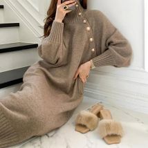 Vintage Rollkragen Knöpfe Langarm Lange Kleider Winter Mode Lässig Lose Strickwaren Warme Frauen Gestrickte Kleid Schwarz Aprikose