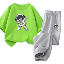 2024 Sommer Teenager Jungen Kleidung setzt Kinder tanzen Astronauten Kurzarm T-Shirt lange Hosen Trainings anzug 2pcs Mode lustige Outfits