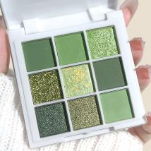 Lidschatten-Palette in Grün- und Goldtönen, matte und glitzernde Wirkung, hochfarbiges Pailletten-Augen-Make-up, wasserfester und langer Lidschatten