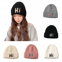 2024 neue Hi Letter bestickte gebürstete schwarze Strick mütze für Frauen Männer Herbst Winter warm lässig Studenten paar Mützen Schädel