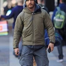 Winddichte und spritzwassergeschützte Sportjacke mit Kapuze aus Baumwolle, taktische, kältebeständige, warme Baumwolljacke mit Stehkragen.