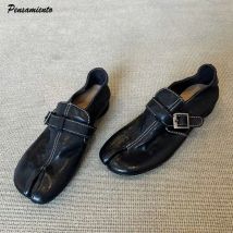 Ins style Fashion Soft Leather Strap Buckle Sewing Women Pumps Casual Low Heeled Split Toe Loafers Female Lazy Tabi Daily Shoes
