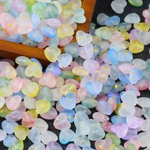 Goldfarbene herzförmige matte transparente 100 Stück Acryl 10 mm lose Distanzperlen für LIEBE Schmuckherstellung Charm Armband Halskette