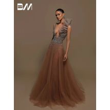 Sexy verziertes Kristall-Abendkleid in A-Linie, Party-Abschlussballkleid mit offenem Rücken, maßgeschneidertes, faszinierendes formelles Cocktail-Damenkleid