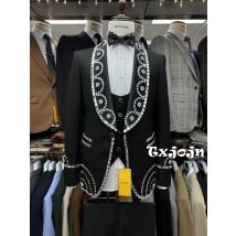 Abito da uomo in rilievo d'argento squisito Indossare set da sposo per matrimonio Popolare abbagliante scialle con risvolto 3 pezzi Set di abiti da ballo per uomo