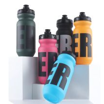 BOLANY 610ML Radfahren Fahrrad Wasser Flasche Fahrrad Tragbare Wasserkocher mit Abdeckung Matte Kunststoff Sport Flasche Outdoor Liefert