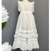 Süßes Lolita-Schürzenkleid mit durchsichtigem Netzstoff und Rüschen