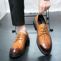 Business-Schuhe britische Freizeit schuhe erhöhen Lederschuhe koreanische Version atmungsaktive Schnür-Friseur Herren schuhe