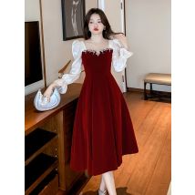 Frühling Herbst Frauen Mode elegante Samt quadratischen Kragen Midi Kleider Vintage weibliche Party eine Linie Patchwork Kleid Kleidung