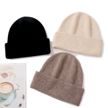100% czysty kaszmir Czapki dla kobiet Zimowa ciepła miękka dzianinowa czapka w jednolitym kolorze Y2K Korea Fashion Flipped Heap Pullover Cap Girl