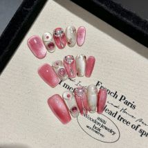 10 Stück handgemachte Nägel zum Aufdrücken, süße rosa Katzenaugen-Kunstnägel, tragbar, vollständige Abdeckung, glänzendes schweres Metall, europäische gefälschte Nagelspitzen