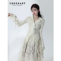 Cheerart weiße Rüschen Flare Ärmel Pullover Strickjacken für Frau Langarm Strick Top Designer Pullover Frauen Mode Kleidung