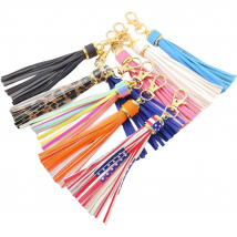 Tendenza vendita calda accessori per borse portachiavi con ciondolo nappa in pelle con fibbia a moschettone in lega di rame per donna