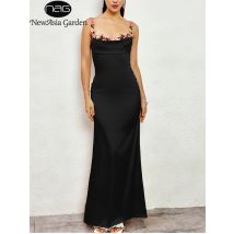 Newasia Frauen Blumen ärmellose Satin langes Kleid rücken frei binden geraffte Bodycon Party Club Maxi kleider Sommer schwarz rosa
