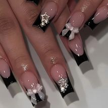 Punte francesi nere Premere sulle unghie 3D Bianco Bowknot Stelle in lega Disegni Unghie finte Balletto Charms Unghie finte Manicure coreana 24 pezzi