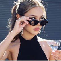 Retro Damen Sonnenbrille Marke Designer Vintage Small Frame Sonnenbrille für Damen Damen klassisches Schwarz