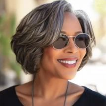 Graue Farbe 4x4 Spitze Schließung Echthaar Perücken Für Frauen Mix Silber Spitze Schließung Perücken Vor Gezupft 8 zoll Kurze BOB Perücken HairUGo