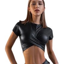 Eng anliegendes T-Shirt im Damen-Stil, neues Frühlings- und Sommer-Lackleder-Kreuz-Kurztop, Amazon Sexy Belly Exposure Z