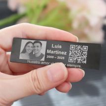 Benutzerdefinierte Gravieren Foto Text Selbstklebende Briefkasten ID Tür Tag Platte 70*20mm Edelstahl Logo Typenschild Brosche schmuck Für Männer Frauen