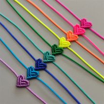 Bracciale a forma di cuore color pesca lavorato a mano, corda rossa regolabile, ciondolo portafortuna per donne, uomini, coppie, besties - Regalo di lavoro manuale