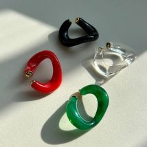 Farbige Ohrklemmen aus Kunstharz und Acryl für Damen, Ohrklemmenohrringe ohne Piercing, Dopamin, Sommer, cooler Punk-Schmuck, neu in