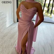 BOEING Elegantes Meerjungfrau-Rosa-Abschlussballkleid mit Herzausschnitt, ärmellos, seitlicher Schlitz, Falten, Abendkleider فسات Varaquaة Maßgeschneidert