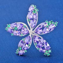 OKILY Luxus Zirkon Schmetterling Floral Brosche für frauen Accessori Fünf-blütenblatt Blume Anzug Mantel Corsage Broche Decorativo De Ropa