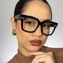 1 STÜCK 2025 Neue Sonnenbrille mit quadratischem Rahmen, modische Ins-Brille, weibliches konkaves Design