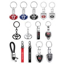 Car Keychain Key Ring Pendants Badges Logo 3D Metal Auto Accessories For Toyota Corolla Camry Yaris Rav4 Prado CHR TRD VIOS GR