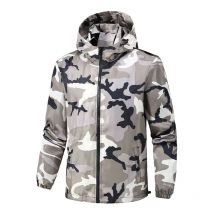 Modische leichte Kapuzen-Camouflagejacke für Herren, koreanische Straßenpaare, Windjacke, Reisen, Wandern, Mäntel mit durchgehendem Reißverschluss