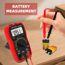 Gamma automatica Tensione CA/CC Corrente CA/CC Misurazione della batteria Misurazione della temperatura Misurazione della continuità della frequenza