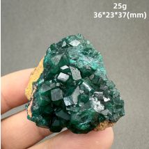 Natürliches grünes Dioptase-Mineralprobe aus Kongo + heilende Quarzkristalle und Steine aus Stein