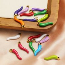 5 ciondoli al peperoncino multicolore in acciaio inossidabile, simpatico ciondolo peperoncino per gioielli fai da te per bambini, creazione di accessori per braccialetti, collane sfusi