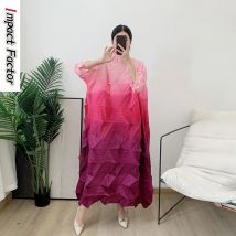 Wrinkle Gradient Color Pleated Dress 2024 Spring/Summer New Diamond Pleated Long Skirt Looks Slim and Stylish for Women